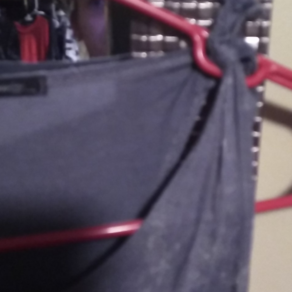 Tanktop - Picture 2 of 6